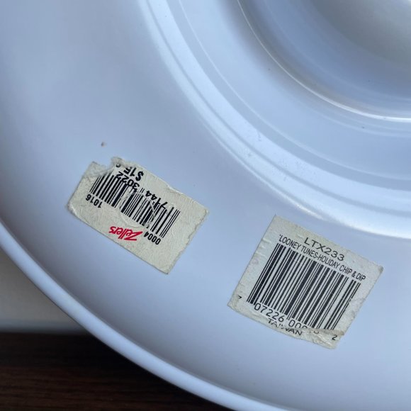 1995 Looney Tunes Holiday Chip & Dip Serving Dish - Picture 6 of 6